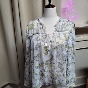 a.n.a. Sheer White Delicate Floral Top XL